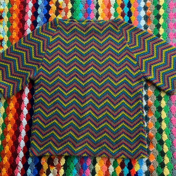 Vintage 1960s Lampl Rainbow Chevron Knit Sweater Square High Neck Festiv… - Picture 6 of 10